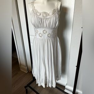 MIDI summer dress with detail on waist